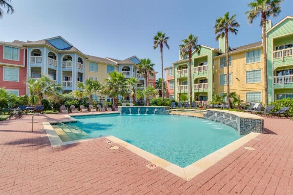 The Dawn Condominiums image 16